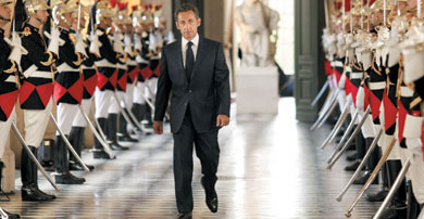 Sarkozy se relance à coups d’emprunts