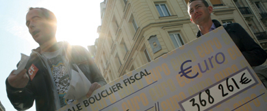 « Un budget qui profite aux riches »