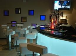 Illustration - Dans le bar high tech …