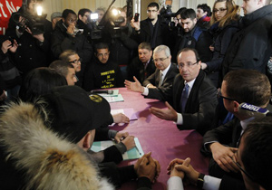 François Hollande reçu au « ministère de la crise des banlieue » - AFP / Thomas Samson