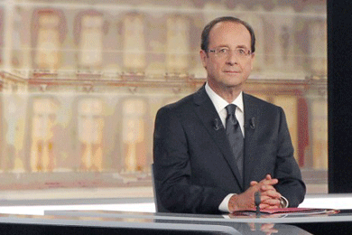 Exercice de la présidence : Hollande enfonce Sarkozy