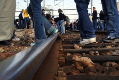 Un militant condamné à 40 000 euros de dommages pour avoir occupé une voie ferrée en 2006