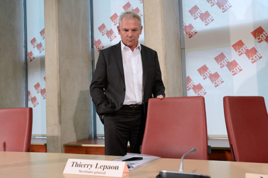 CGT : Deux grosses fédérations demandent la démission de Lepaon