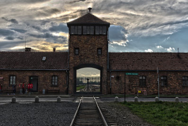 Shoah : Le petit train s’en va dans la campagne