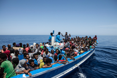 Naufrages en Méditerranée : 100 organisations interpellent Hollande