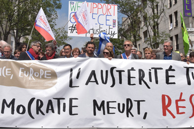 Rassemblement contre le «coup d’Etat financier» en Grèce
