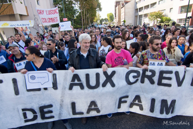 Mobilisation autour de deux enseignants en grève de la faim