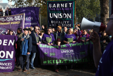 Royaume-Uni : Cameron veut mettre les syndicats à terre