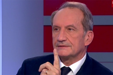 Gérard Longuet (LR) : les Français ont « des poils dans la main »
