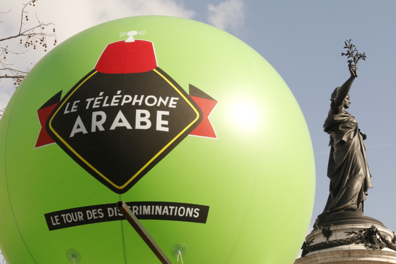 Le « téléphone arabe » en tournée contre le racisme
