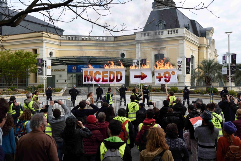 Total mis en accusation à Pau par les militants anti-pétrole off-shore