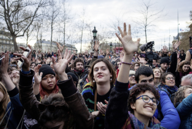 Sur les pavés, des idées