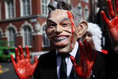 Guerre en Irak : le rapport qui accable Tony Blair