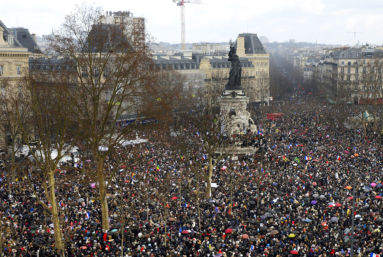 La rue est à nous : La reconquête de l’espace public