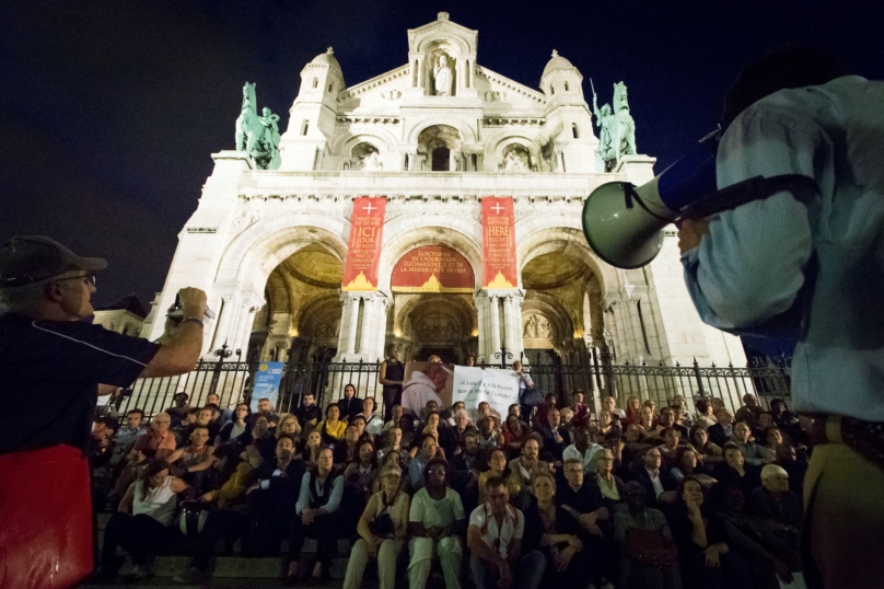 « J’ai demandé à mes amis de venir dimanche devant Notre-Dame-de-Paris »