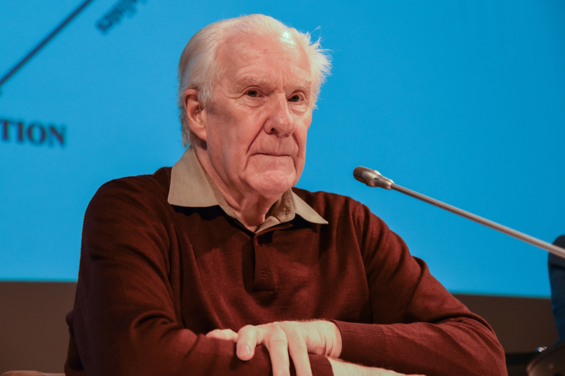 Alain Badiou : « Qui décide de ce qui est possible ? »