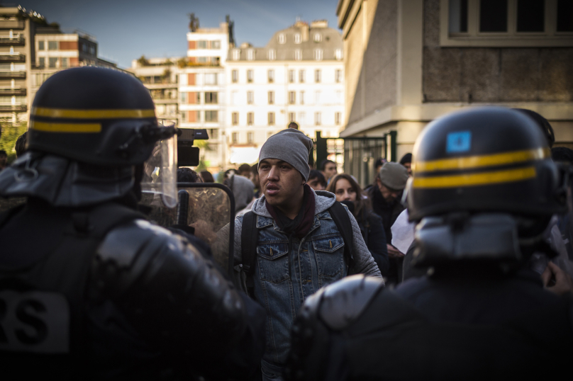 Les migrants de Paris persécutés