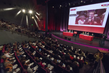 Les cadres du PCF refusent de soutenir la candidature de Mélenchon