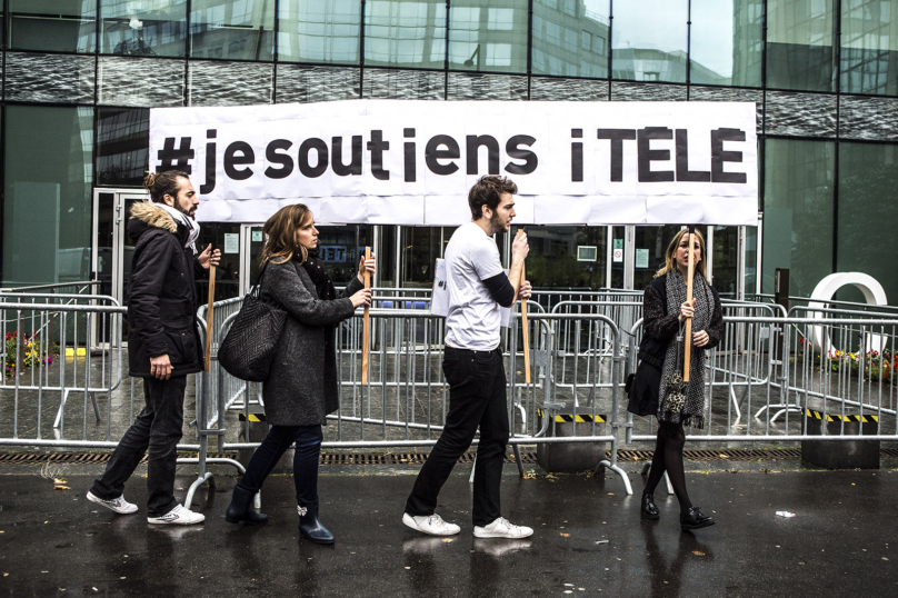 i-Télé : Dialogue de sourds