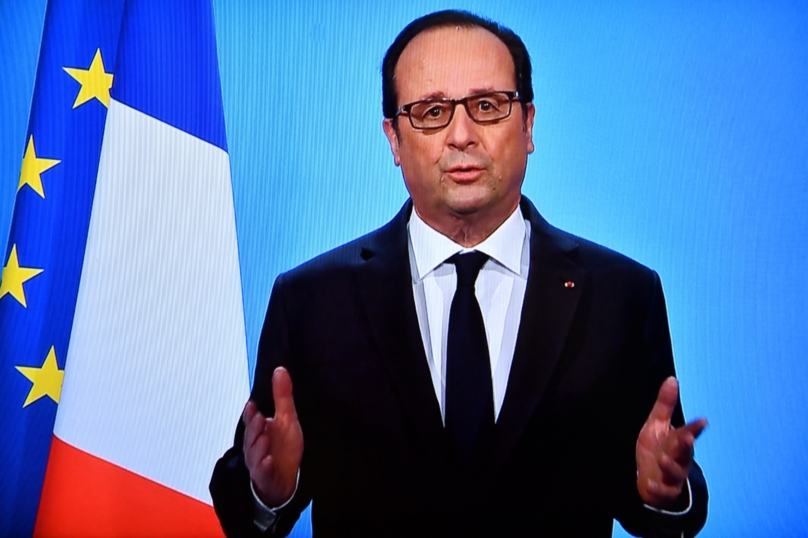 Édito vidéo : « Il y a une leçon de démocratie dans le renoncement d’Hollande »