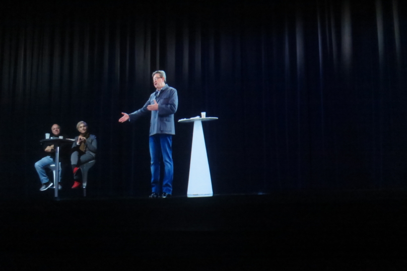 Mélenchon : « Il est venu le temps des hologrammes »