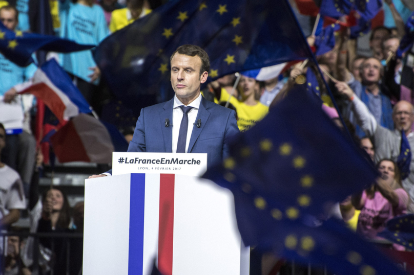 Une vidéo dévoile les « trucs » de Macron pour ambiancer ses meetings