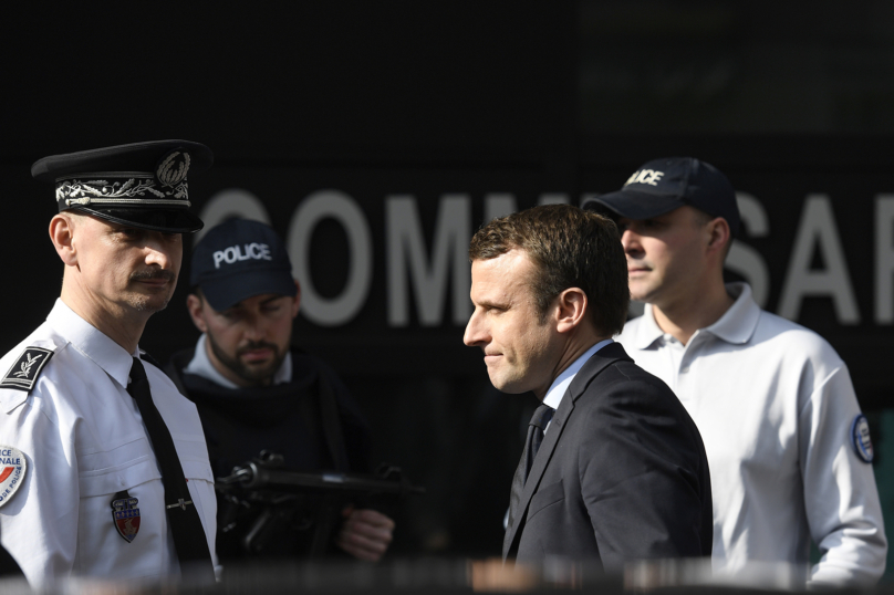 Anticor saisit la HATVP sur le patrimoine d’Emmanuel Macron