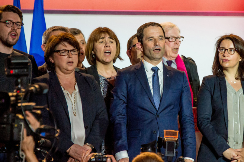 Benoît Hamon trouve réconfort à Lille