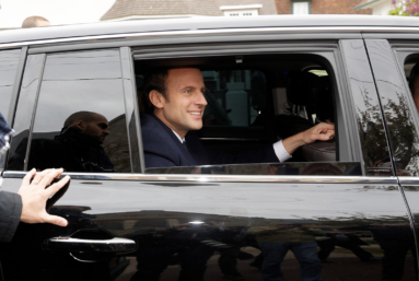 Ça roule pour Emmanuel Macron