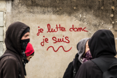 Le cortège de tête face à la violence