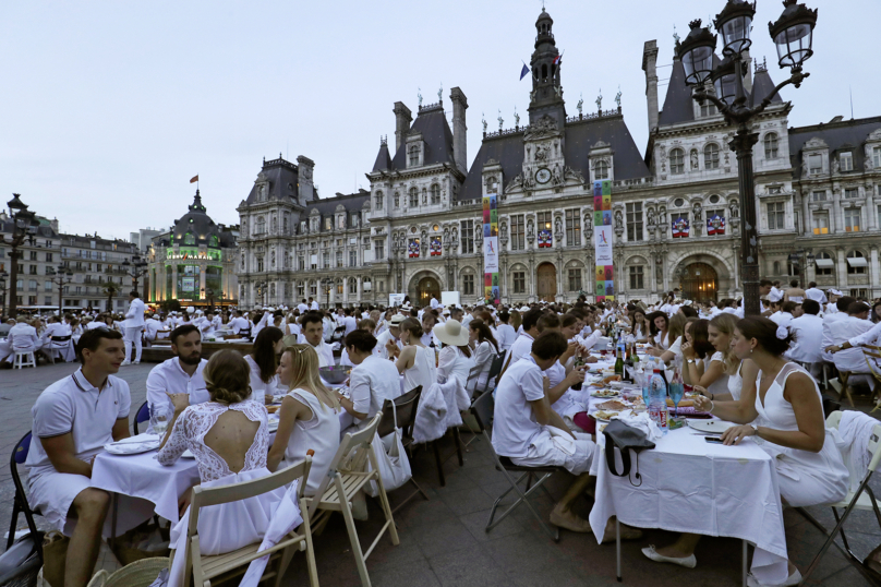 Un dîner d’initiés