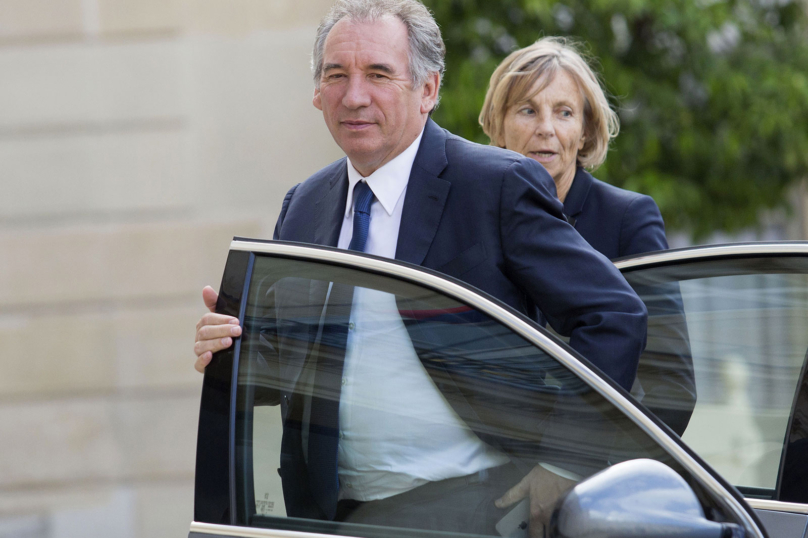 Exit Bayrou et Sarnez