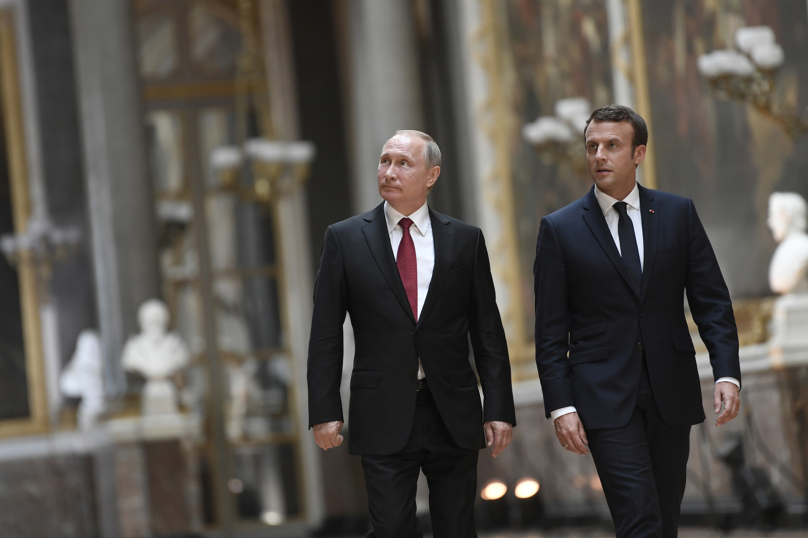 Macron : Drôle de rêve européen et ambiguïté syrienne