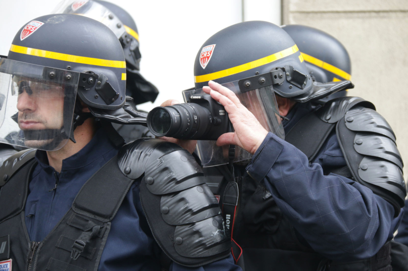 À peine discuté, l’état d’urgence est prolongé