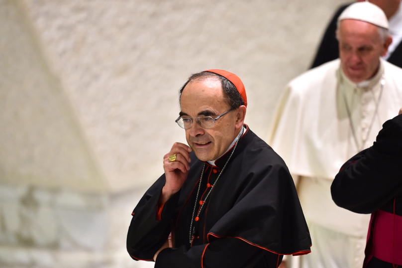 Pédophilie : le cardinal Barbarin jugé en avril 2018