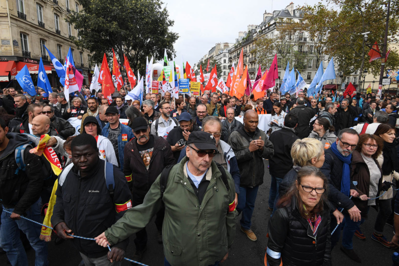 Paris : ils ont manifesté pour « défendre le service public »
