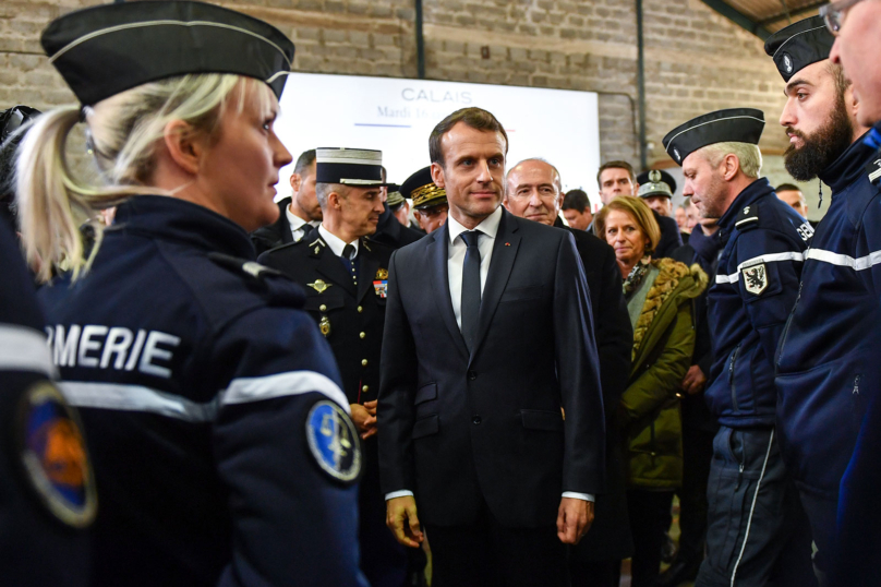 Migrants : Macron invente des « fake news »