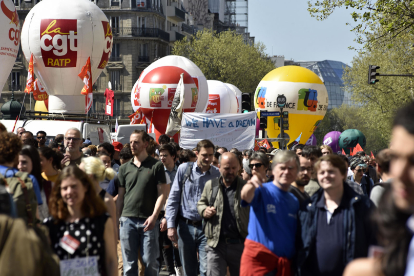 Dans les syndicats, la convergence des luttes fait débat