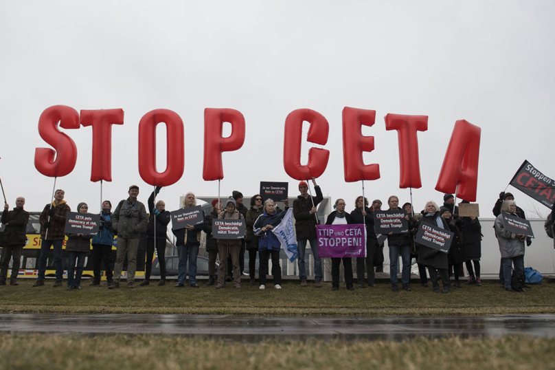 Premier anniversaire du Ceta : toujours pas de « droit de véto » écologique en vue