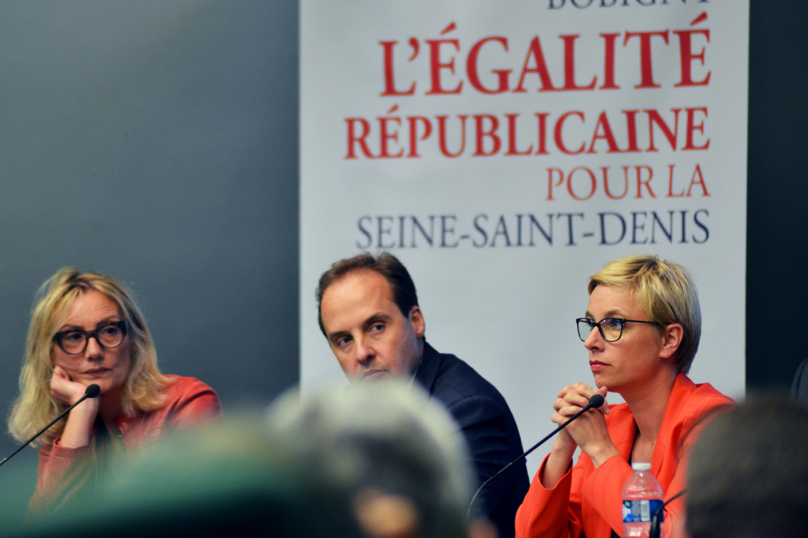 À Bobigny, les élus de Seine-Saint-Denis réclament « l’égalité républicaine »