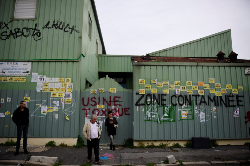 L’usine verte fermée continue de polluer