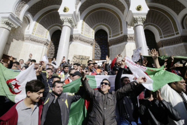 Algérie : Un peuple se lève