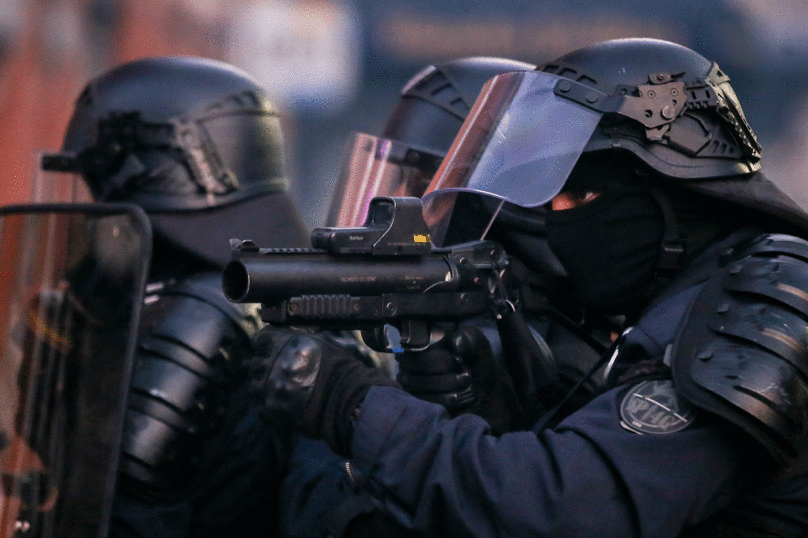 Violences policières : La Macronie « assume » son arsenal ultra-répressif