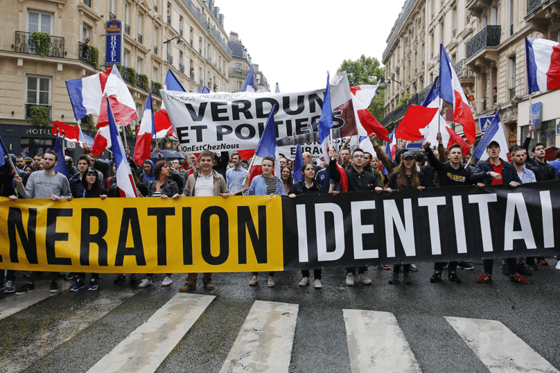 Extrême droite : un intolérable happening raciste