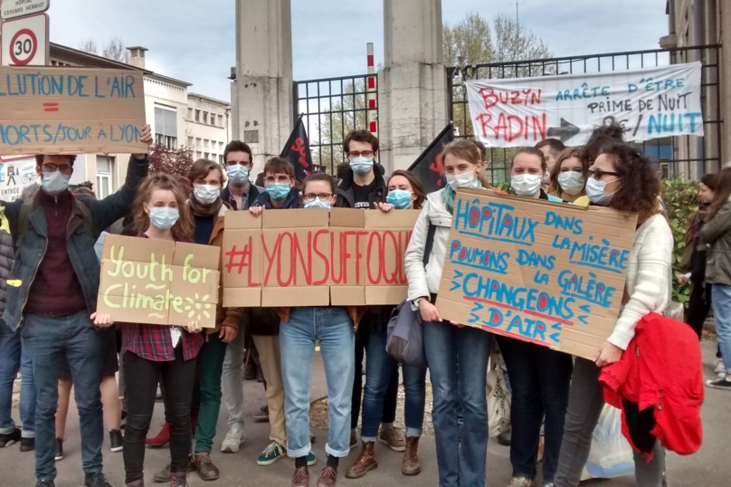 Un comité en jaune et vert pour accueillir Agnès Buzyn à Lyon