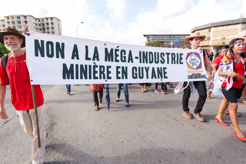 Guyane : une montagne de mensonges