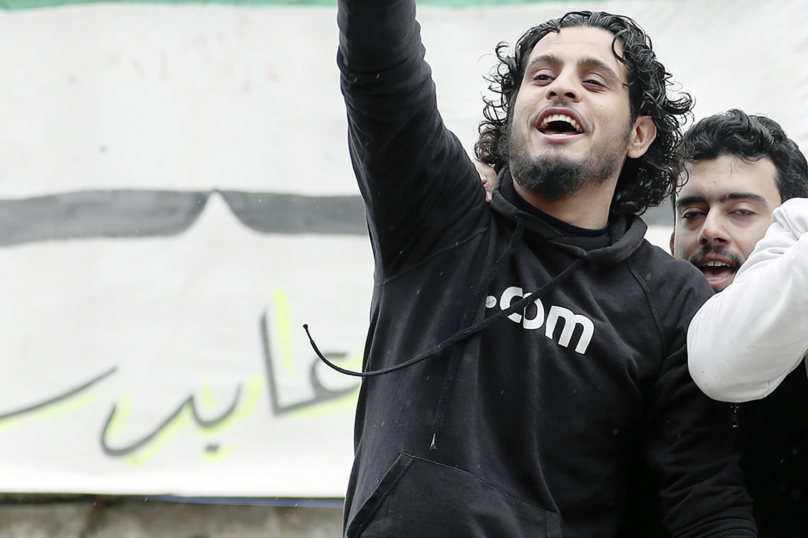 Abdel Basset Sarout, héros ou jihadiste ?