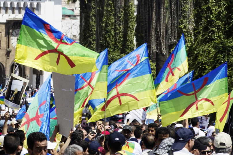 Les révolutions hissent les couleurs