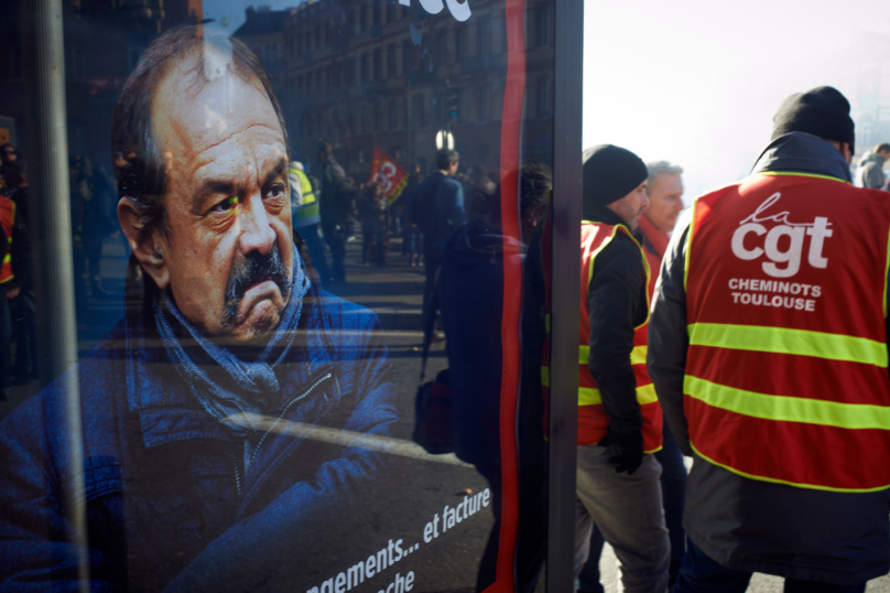 Et toi : tu es de droite ou tu es militant·e ?