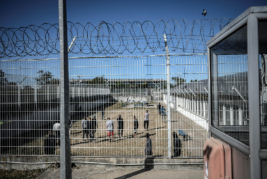 Malgré l’urgence sanitaire, les centres de rétention demeurent